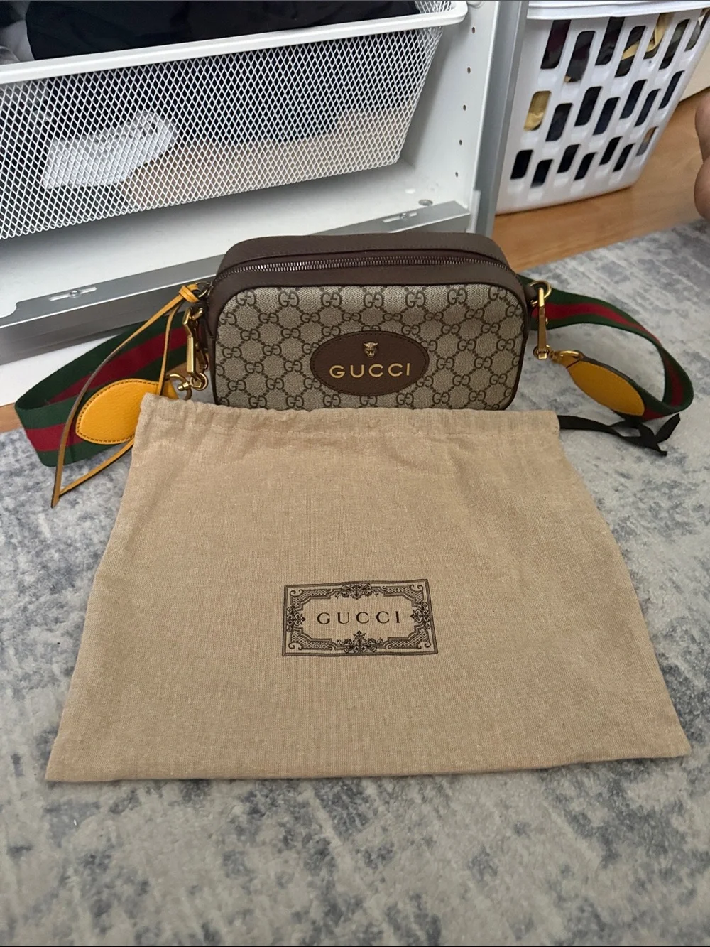 Gucci Beige GG Supreme Messenger Bag with Brown Trim and Green-Red Strap